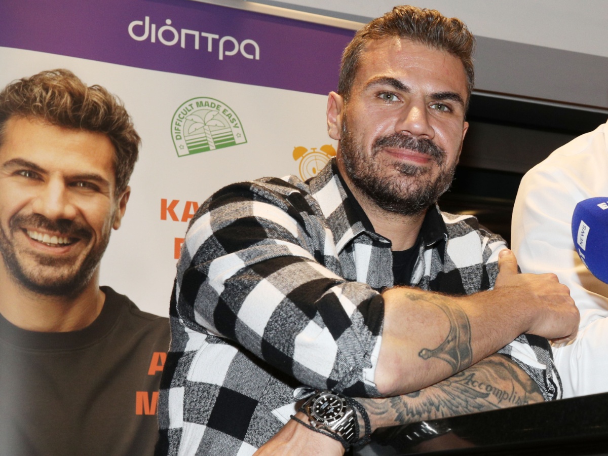 Άκης Πετρετζίκης: Δημοσίευσε σπάνιες φωτογραφίες με τα παιδιά του για τη Γιορτή του Πατέρα
