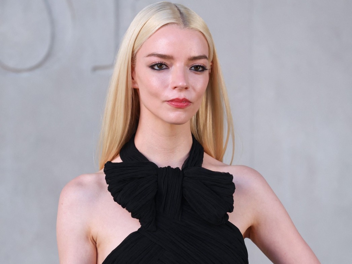 Η Anya Taylor-Joy με beauty look που θυμίζει πρωταγωνίστρια του βωβού κινηματογράφου