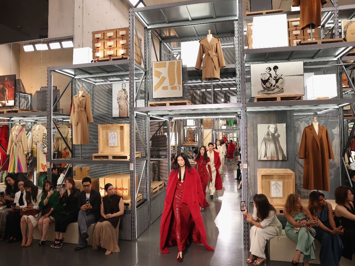 Max Mara: Γιόρτασε 75 χρόνια διαχρονικής κομψότητας με ένα εντυπωσιακό show στη Σαγκάη