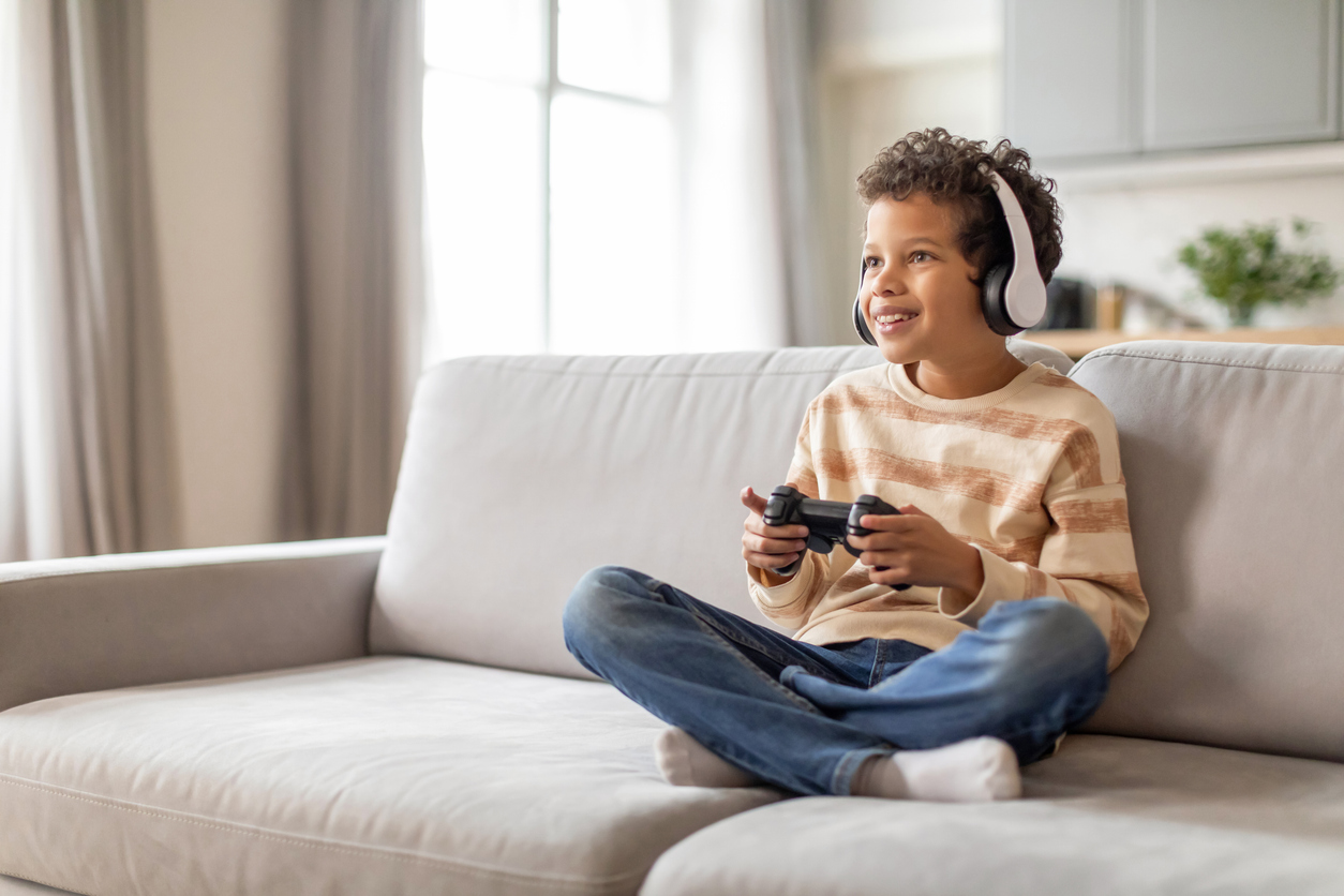 Video games και παιδιά: Τι συμβαίνει πραγματικά όταν κλείνει η οθόνη;