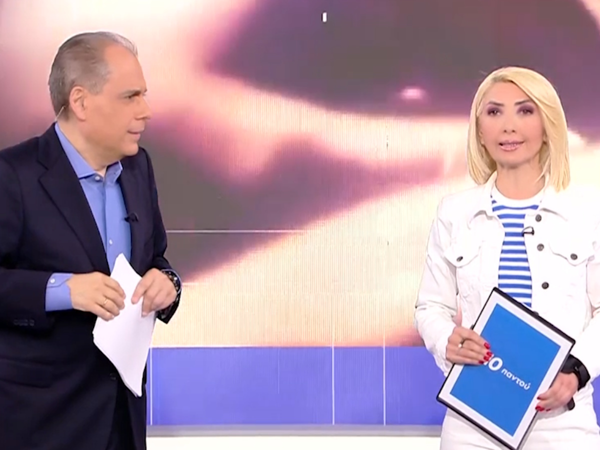 Ατύχημα για τη Μίνα Καραμήτρου: Με νάρθηκα στο χέρι στον αέρα του OPEN