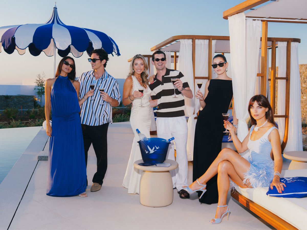 Ο απόλυτος οδηγός της Πάρου από την Grey Goose: Τα hotspots και τα signature cocktails που διαμορφώνουν τη σύγχρονη ταυτότητα του νησιού