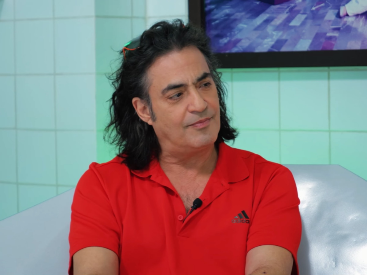Διονύσης Σχοινάς: «Έγραψαν πάρα πολλά για εμένα τότε, ότι κάθομαι σπίτι και δουλεύει η γυναίκα μου»