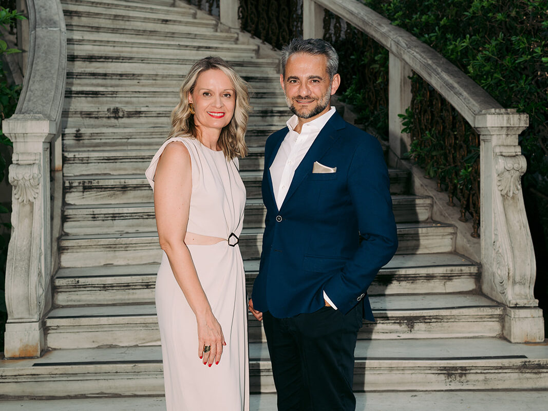 Estée Lauder Hellas: Σε απεργία οι εργαζόμενοι – Πόση αξιοπρέπεια χωρά τελικά στον λαμπερό κόσμο της ομορφιάς;
