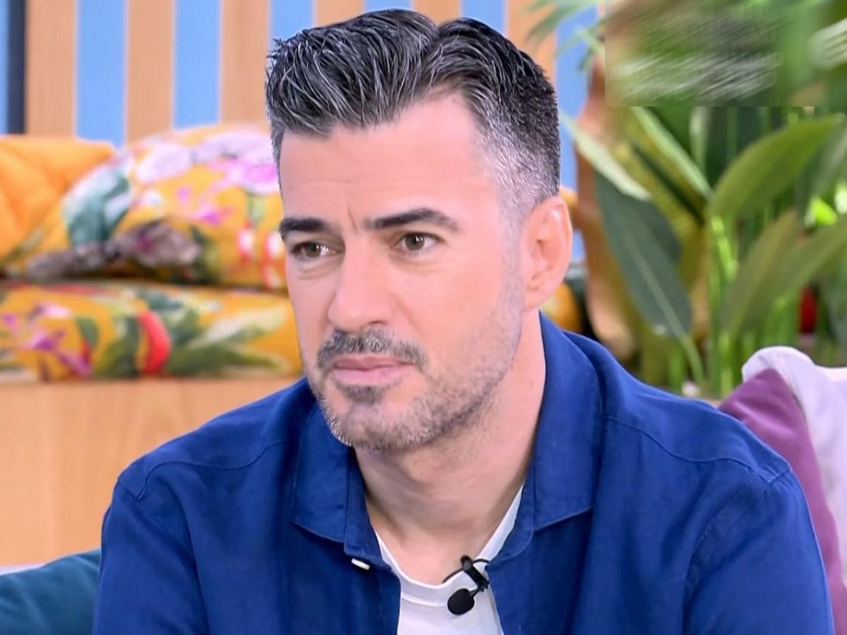 Γιάννης Τσιμιτσέλης: «Η Ελένη Μενεγάκη μου λείπει πάρα πολύ από την τηλεόραση» – Η συνεργασία με την Κατερίνα Γερονικολού