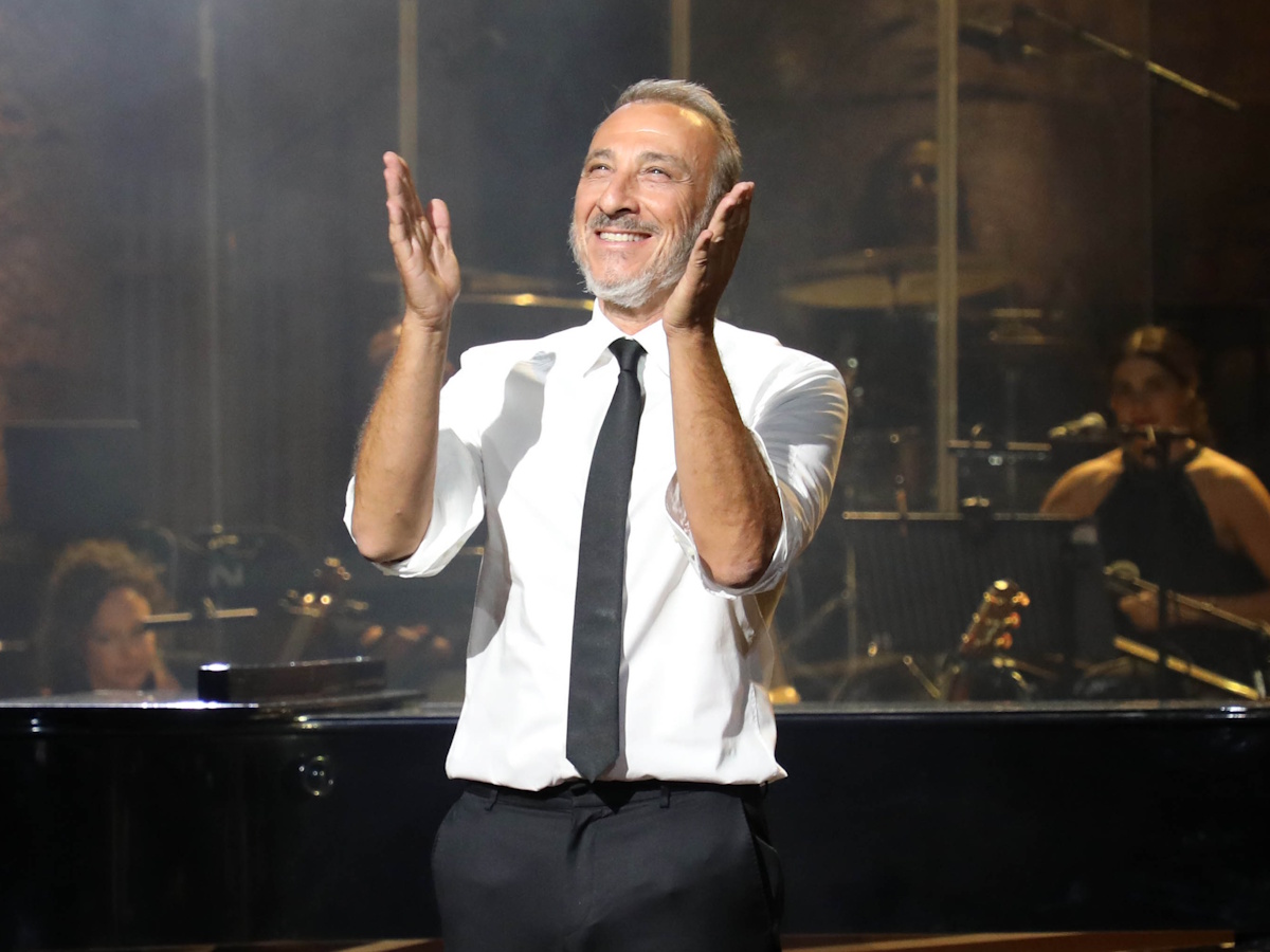 Μίνως Μάτσας: Παρουσιάζει το live album του από την επιτυχημένη συναυλία του στο Ωδείο Ηρώδου Αττικού