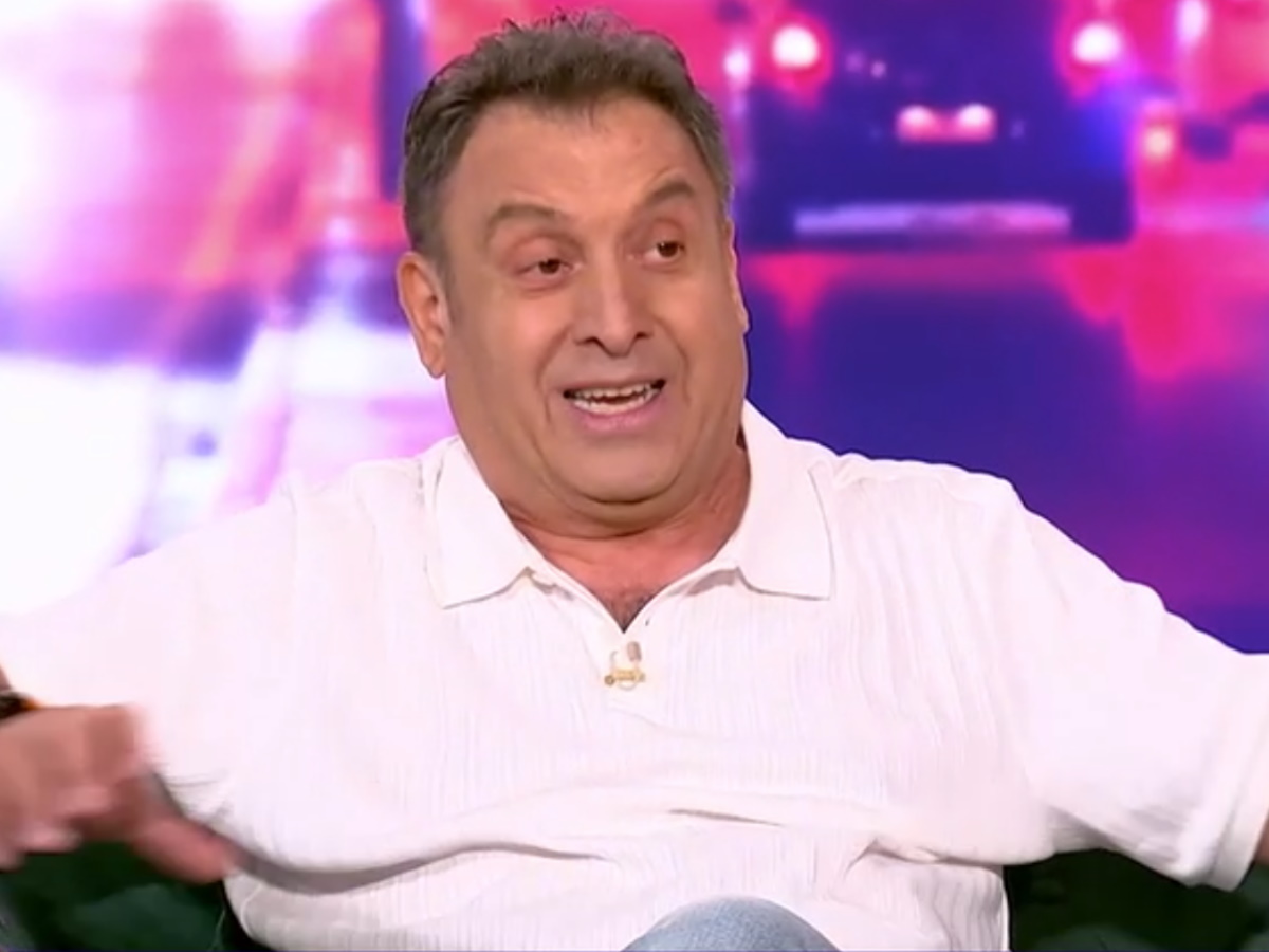 Πάνος Σταθακόπουλος: «Δεν μετάνιωσα που δεν έγινα παπάς, στο επάγγελμά μου έχω κάνει παπάδες»