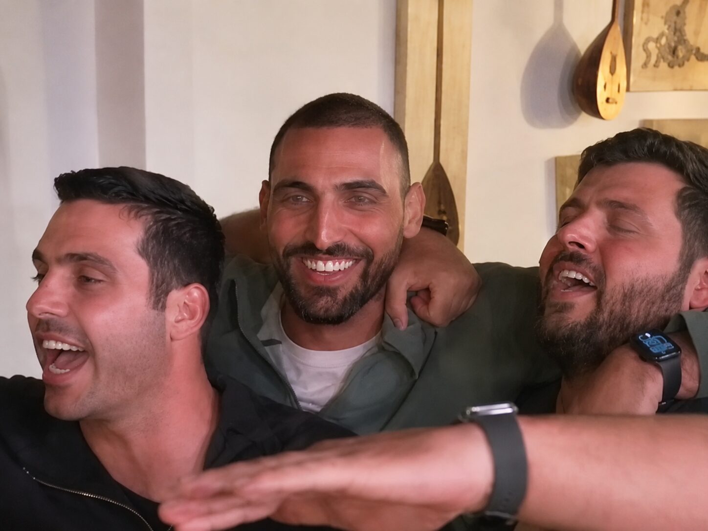 Εθνική Πόλο: Ξέφρενο γλέντι μέχρι το ξημέρωμα μετά το χρυσό στο World Cup – Οι πανηγυρισμοί σε ταβέρνα