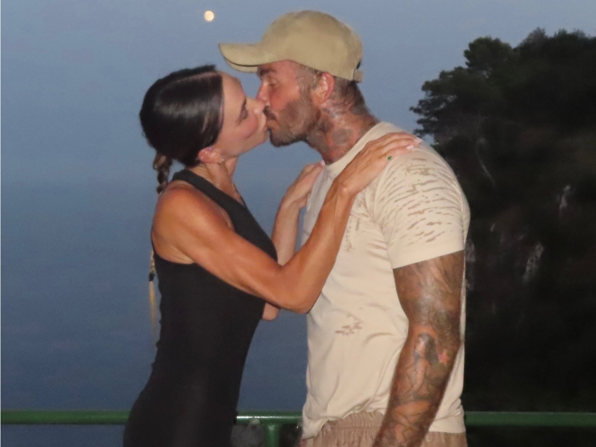 Victoria – David Beckham: Από την Ίμπιζα στο Portofino και την Ακτή Αμάλφι – Το οικογενειακό άλμπουμ των διακοπών τους