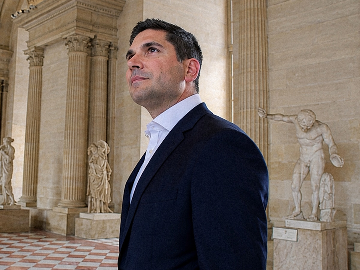 Στην ΕΡΤ η νέα εκπομπή του Κώστα Λασκαράτου «Η Ελλάδα στα μουσεία του κόσμου»