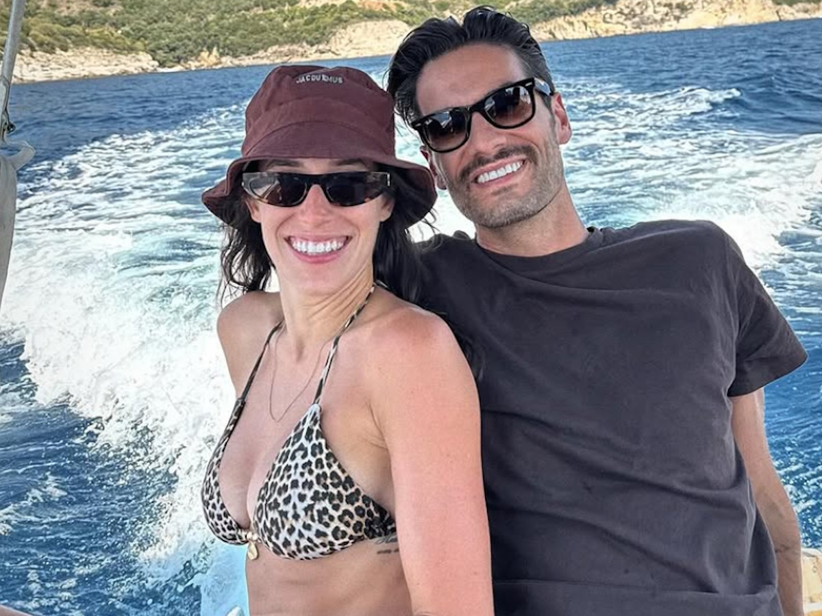 Ραφαέλα Ψαρρού – Γιώργος Καράβας: Full in love στις διακοπές τους – Φωτογραφίες