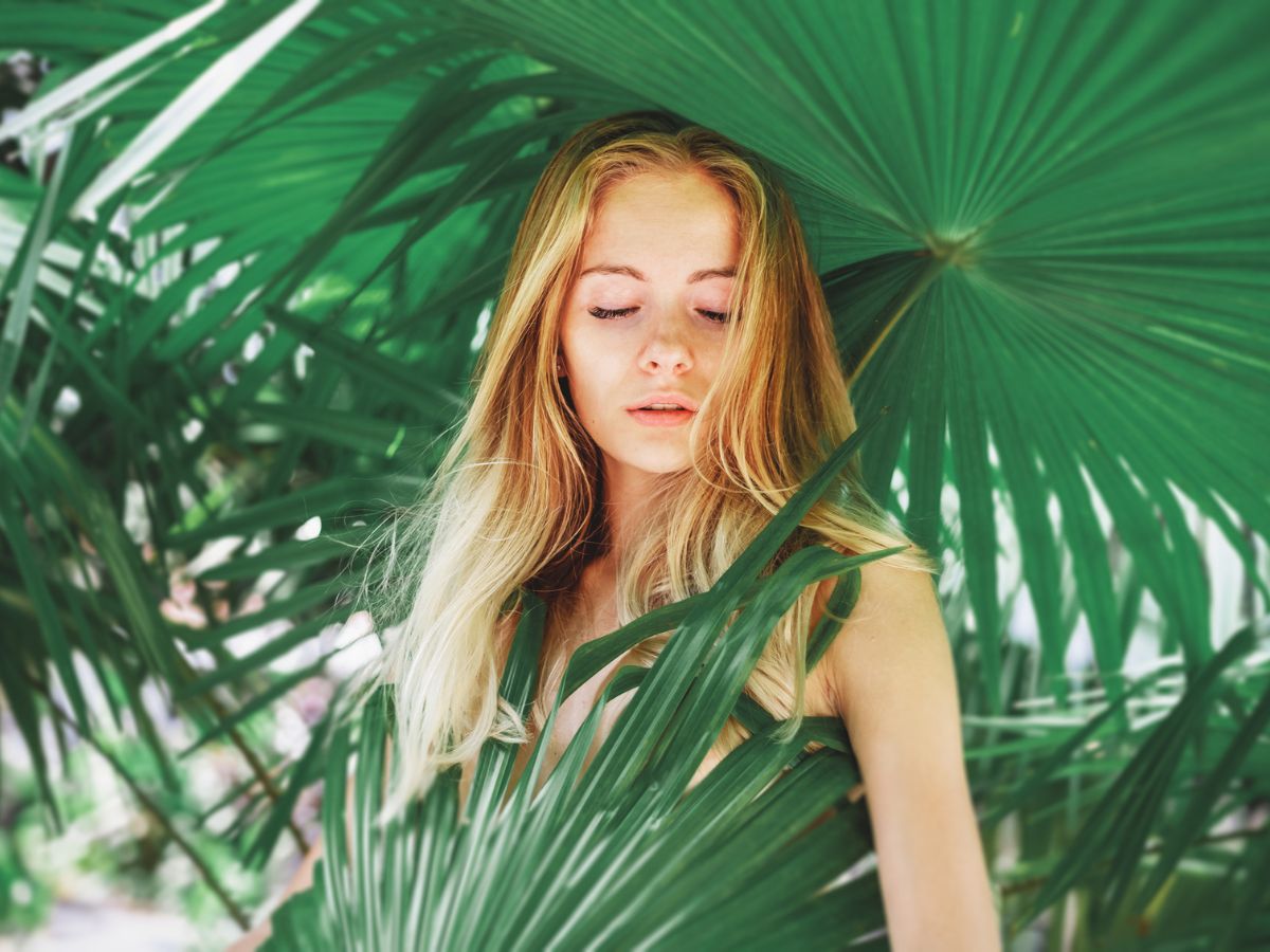 Vegetal perfumes: Η άνοδος μιας ιδιαίτερης κατηγορίας αρωμάτων με νότες που σε μεταφέρουν νοητά σε έναν καταπράσινο κήπο