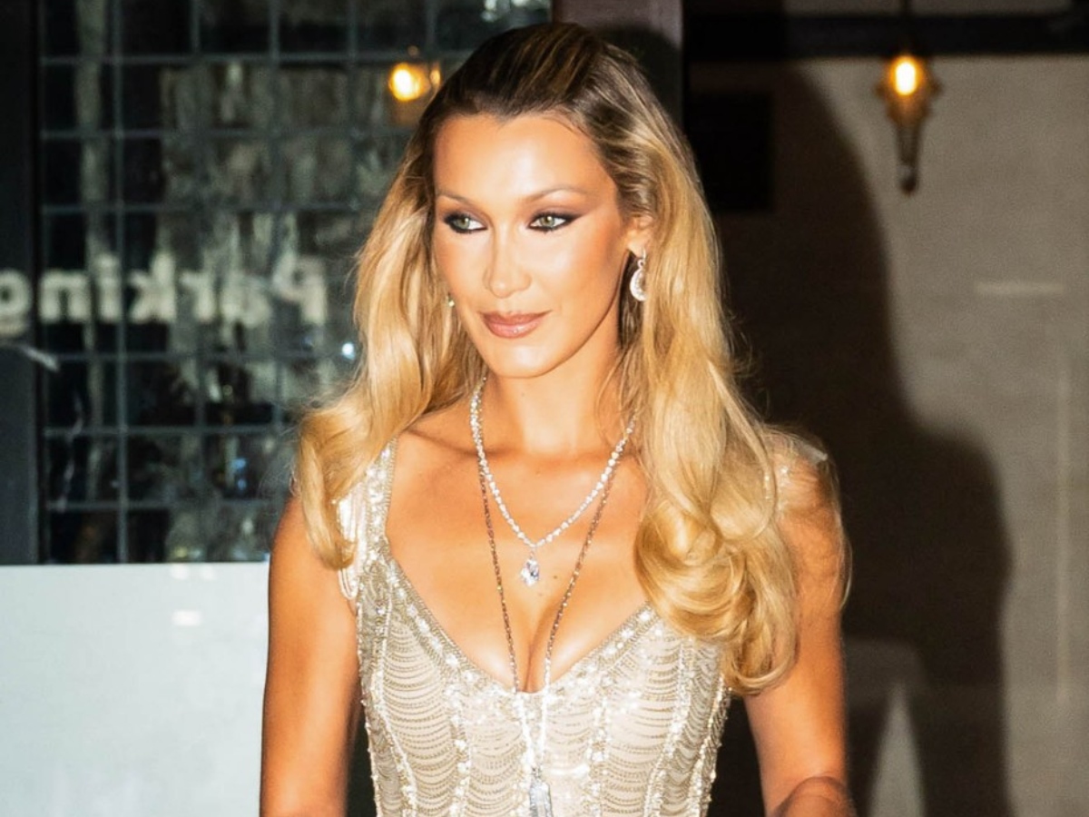 Bella Hadid: Το under liner της είναι η λεπτομέρεια που απογειώνει το βλέμμα