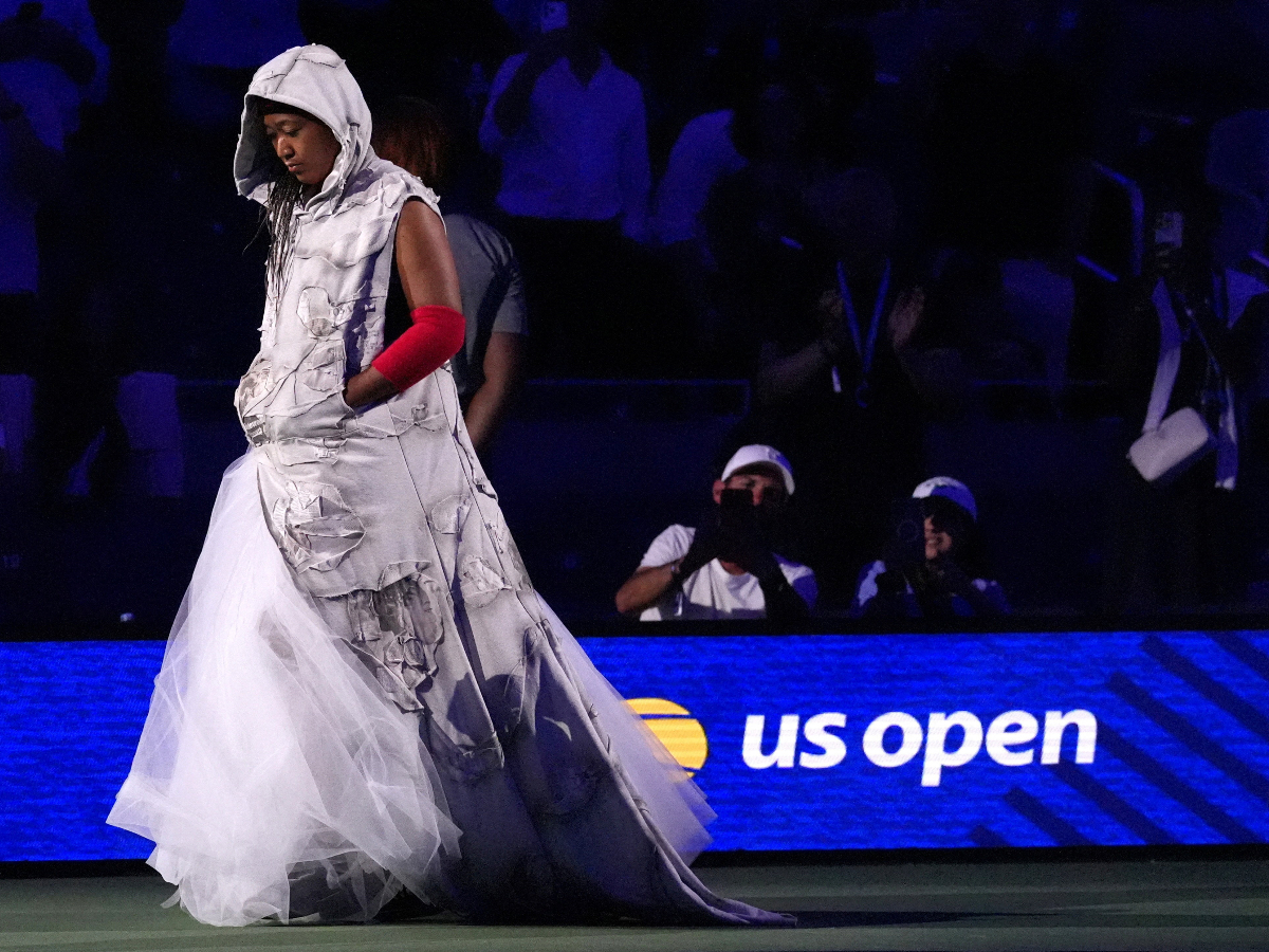 Naomi Osaka: Άλλη μία statement εμφάνιση στο γήπεδο του τέννις – Σε ποιον θρύλο του ΝΒΑ ήταν αφιερωμένη