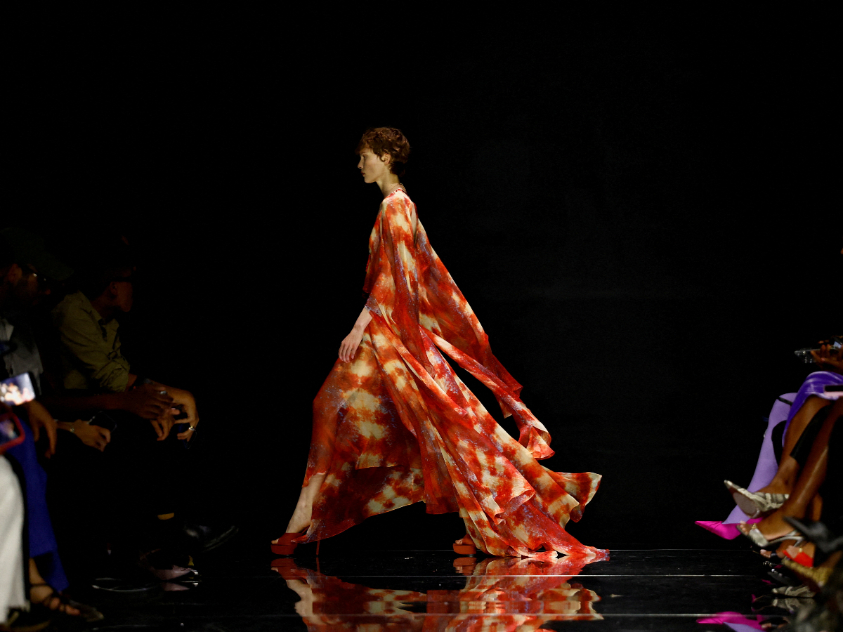 Glamazon style: Η νέα Roberto Cavalli συλλογή αποθεώνει την υπερβολή