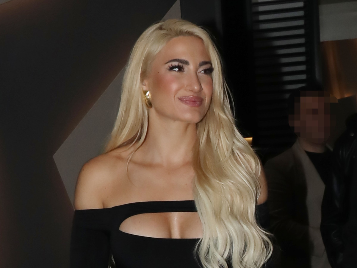 Ιωάννα Τούνη: Εξηγεί γιατί έκλεισε προσωρινά το μαγαζί της στο Παρίσι – «Πηγαίνει ανέλπιστα καλά»