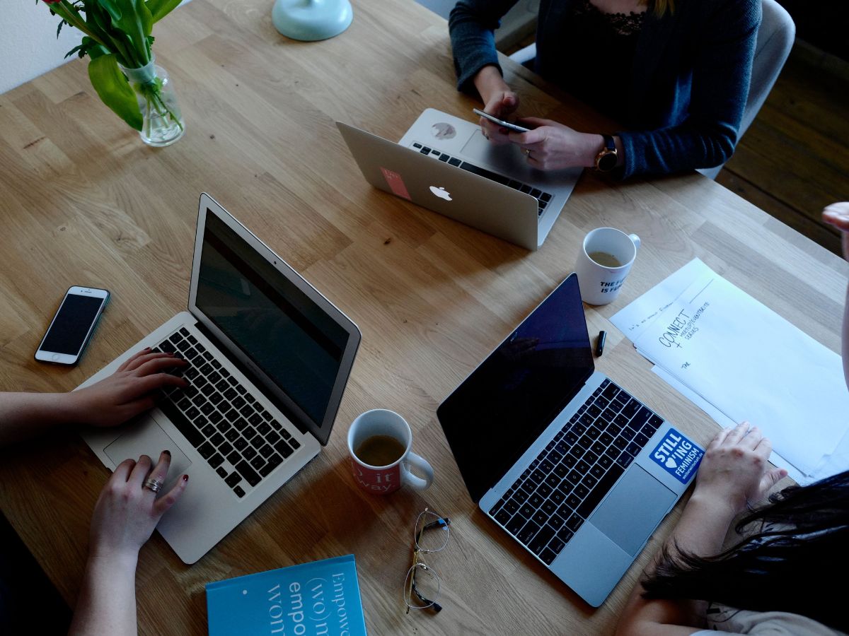 Νέο laptop; Βρες αυτό που ταιριάζει πραγματικά στη ζωή σου