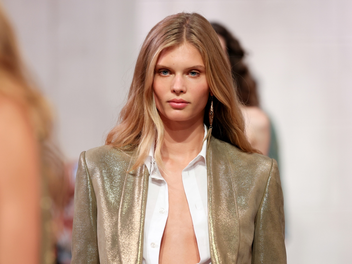 Εβδομάδα Μόδας Νέα Υόρκη: Τα ανεπιτήδευτα beauty looks στο show του Ralph Lauren αποθεώνουν τη φυσική ομορφιά