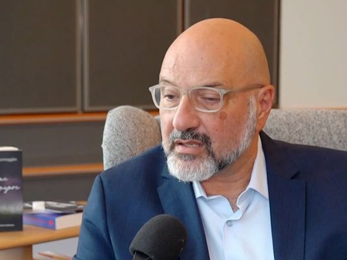 Σάκης Αρναούτογλου: «Μας συγκλόνισε όταν μάθαμε ότι η υγεία της μητέρα μας δεν έχει επιστροφή – Έφτασε 24 κιλά»