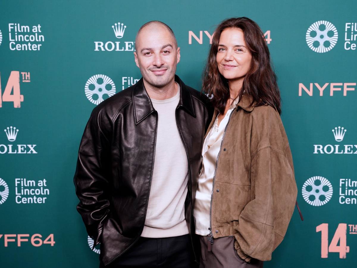 Couple style: H Κatie Holmes σου δείχνει πως θα γίνει σωστά τώρα που πέφτει η θερμοκρασία