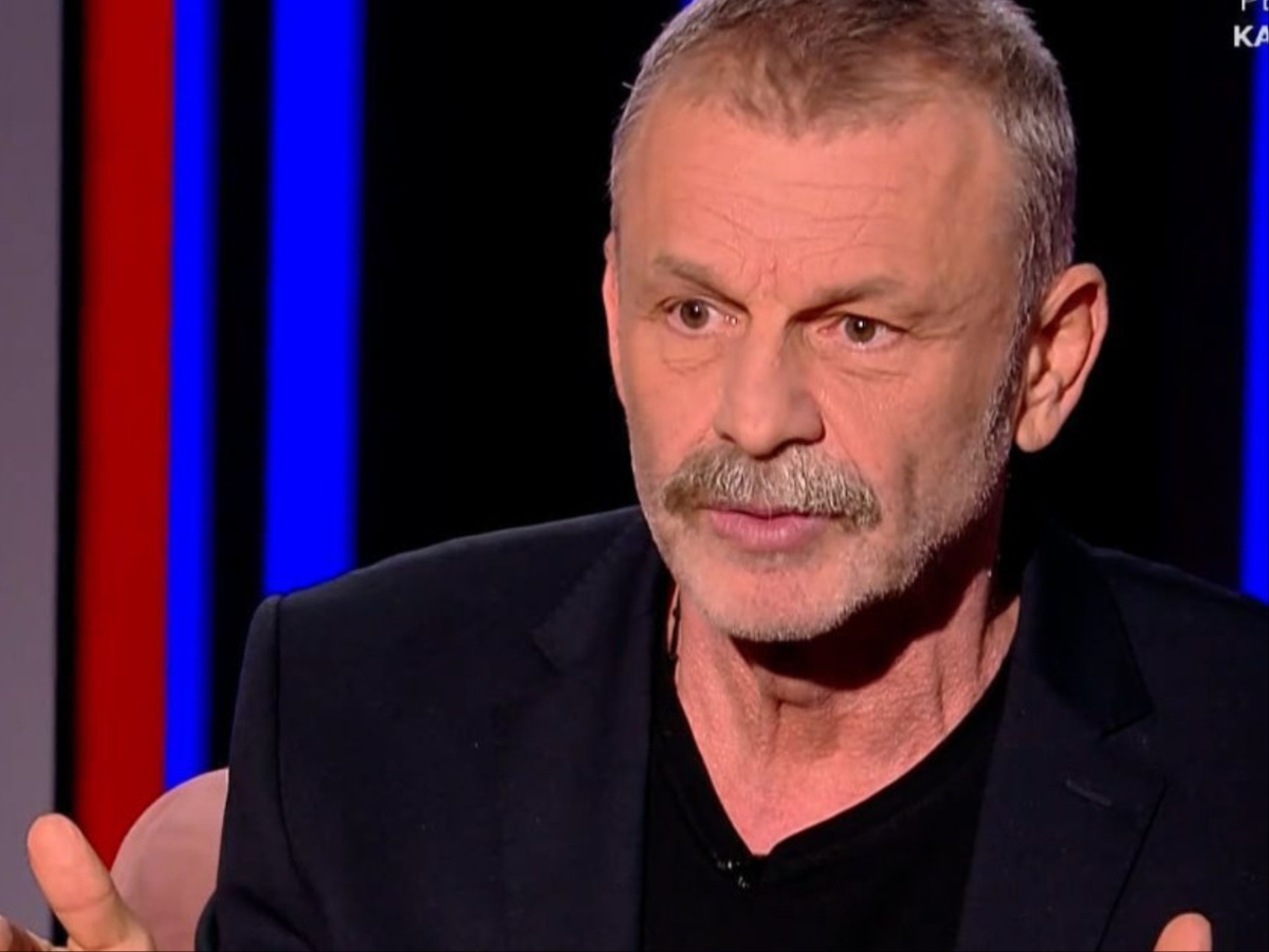 Απόστολος Γκλέτσος: «Είμαι κατά της τεκνοθεσίας από ένα ομόφυλο ζευγάρι – Η παρένθετη μητέρα ειναι το χειρότερο»