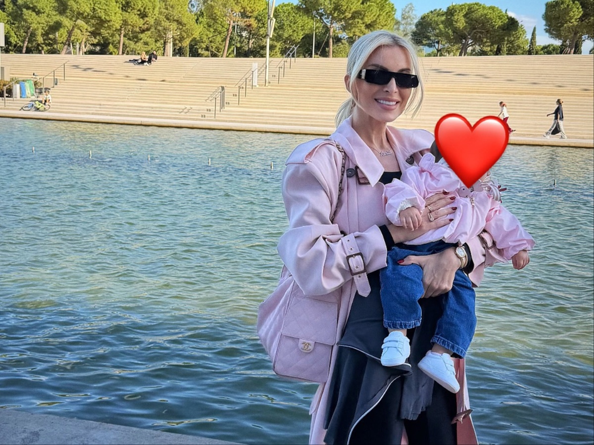 Κατερίνα Καινούργιου: Η καθημερινότητα με την κόρη της και η νέα φωτογραφία – «Η Ξένια το έχει λατρέψει»