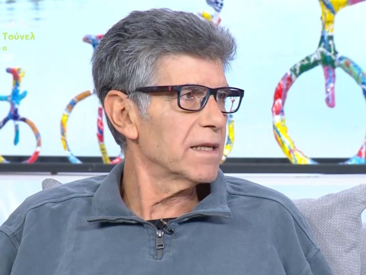 Γιάννης Μπέζος: «Σέβομαι την κριτική του άλλου αν τον εκτιμώ, υπάρχουν και κάποιοι που δεν μου λένε τίποτα»