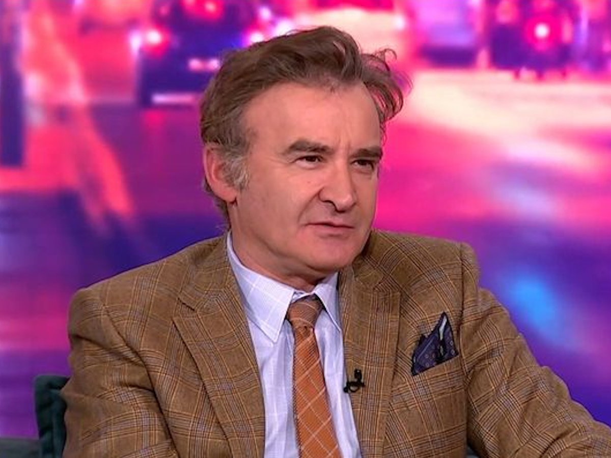 Νίκος Ορφανός: «Σκέφτομαι σοβαρά να εγκαταλείψω την υποκριτική – Με την οικογένεια δυσανασχετώ με τη βραδινή εργασία»