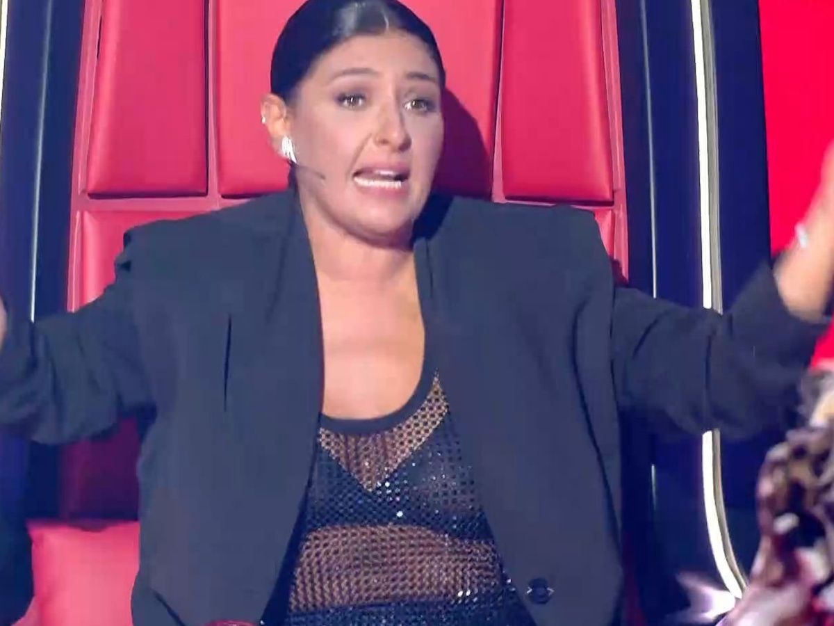 Έλενα Παπαρίζου στο The Voice: «Κατάλαβαν οι Έλληνες άνδρες, ότι πρέπει να παντρεύονται και λίγο πιο μικροί»