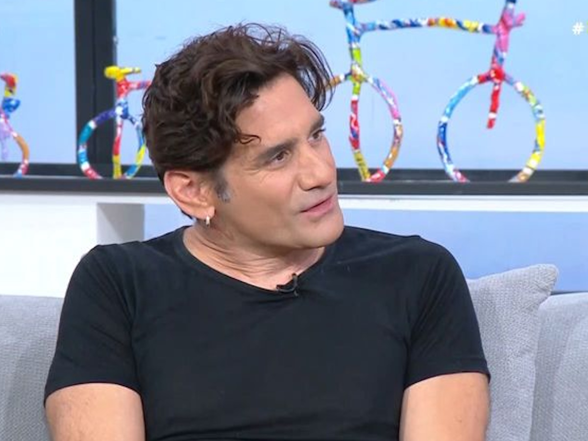 Οδυσσέας Παπασπηλιόπουλος: «Οι ηθοποιοί θέλουμε το χειροκρότημα – Δεν εκτιμώ το ότι αποζητάμε αδιάκοπα την αποδοχή»