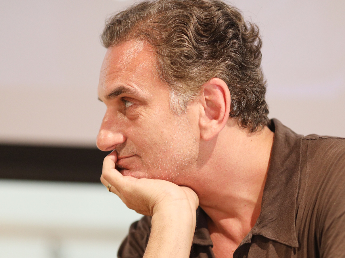 Νίκος Ψαρράς στη δίκη Κιμούλη: «Τον είδα να κλωτσάει τη Ζέτα Δούκα, σοκαρίστηκα – Μου ζητάει 300.000 ευρώ, πώς να είμαι ήρεμος;»