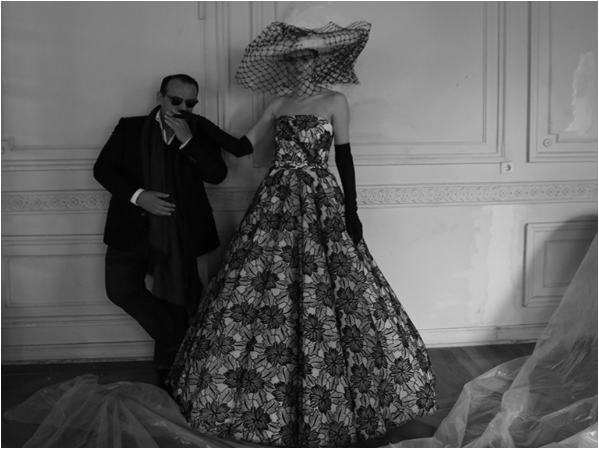 Vassilis Zoulias: Η αισθητική, οι μνήμες και η διαχρονική γοητεία της μόδας