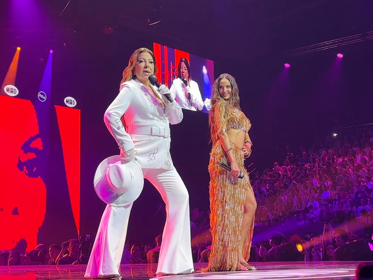Mad VMA 2026: Άντζελα Δημητρίου και Ρία Ελληνίδου σε εκρηκτικό ντουέτο επί σκηνής